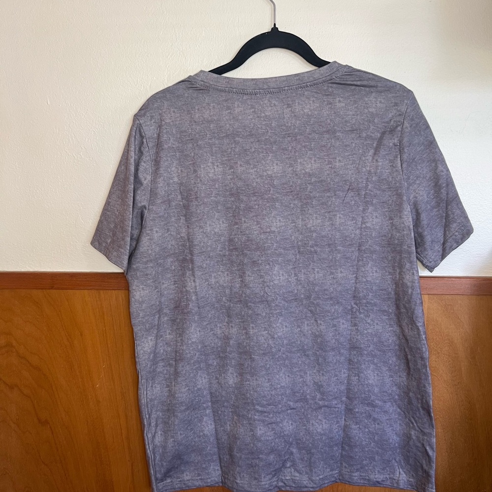 Tee - Picture 2 of 3